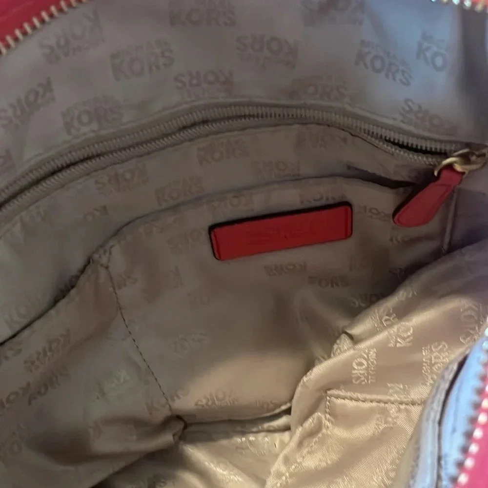 Michael Kors Bedford bowling satchel salmon pink purse - Picture 5 of 15